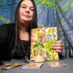Intuitive Tarot Reader vs. Psychic Tarot Reader: Unraveling the Differences